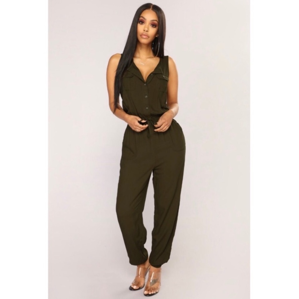 Olive Green Sleeveless Jumpsuit Size XS EUC